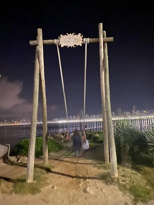 Ap Pe Na Areia Itapema Frente Mar Apartment 0*,