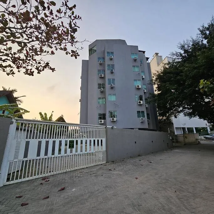 Ap Pe Na Areia Itapema Frente Mar Apartment Brazil