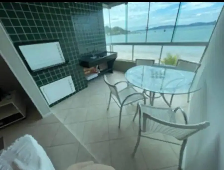 Ap Pe Na Areia Itapema Frente Mar Apartment